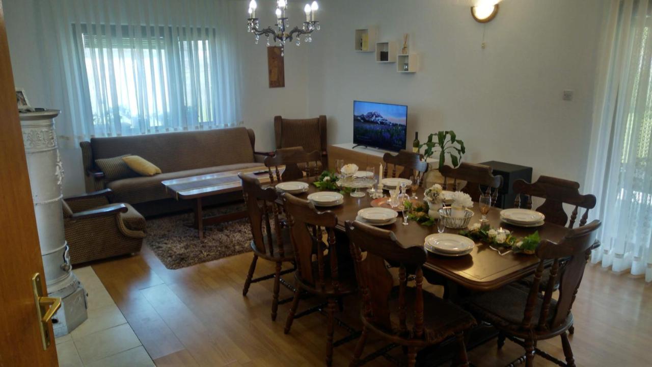 Vila Kosmaj Casa Maia Ducina Exteriér fotografie